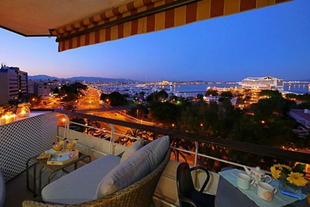 Estudio tipo Loft con vistas impresionantes